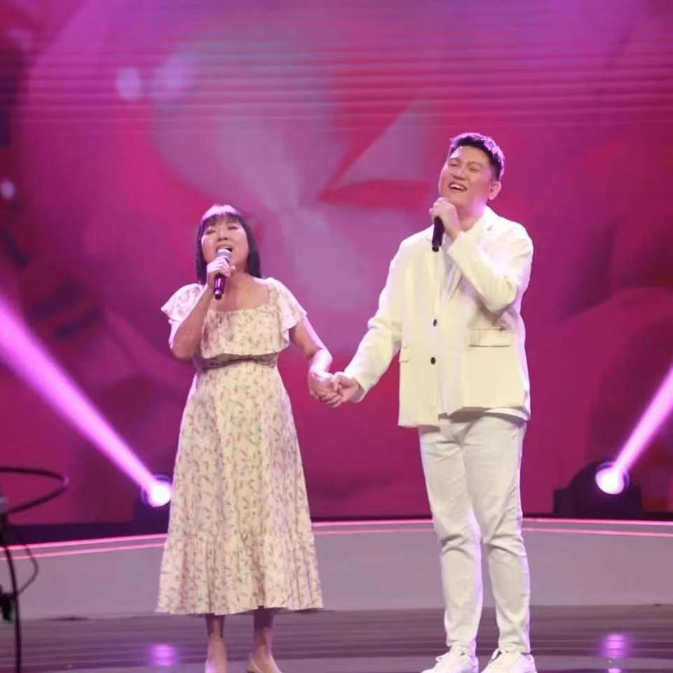 Bryan.T live duet